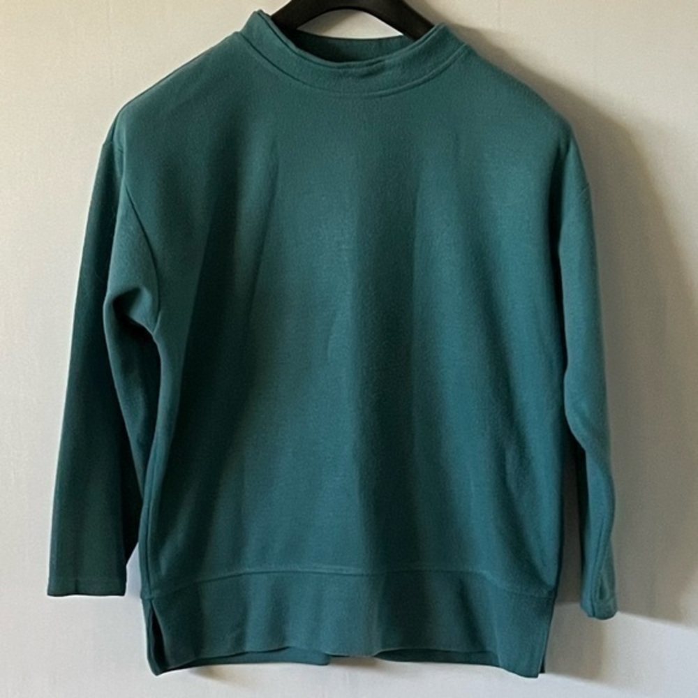 Emporio Gitano, woman’s crew neck long sleeved sweater, size M, Vintage